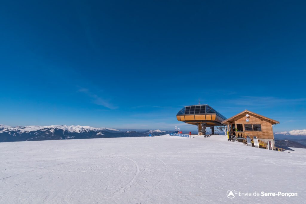 Skis neufs Vars et Montclar